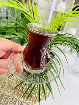 Láva Čaj Sklo Set | 12 kusov pohárov a dráha | ideálna veľkosť pre turecký čaj 12-pack čaj nastaviť 25040